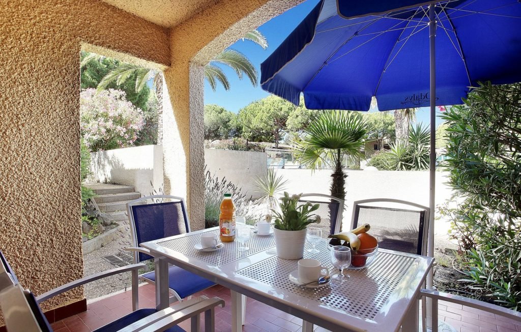 Outdoor table with a view